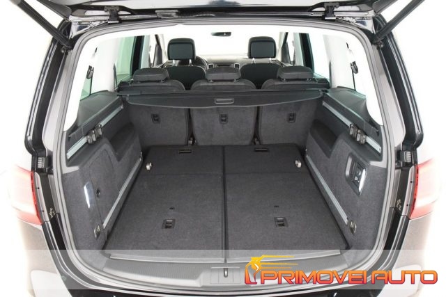 VOLKSWAGEN Sharan usata, con Servosterzo
