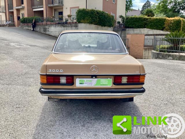 MERCEDES-BENZ 300 usata 5