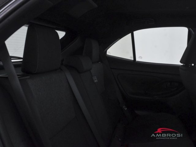 TOYOTA Yaris Cross usata 10