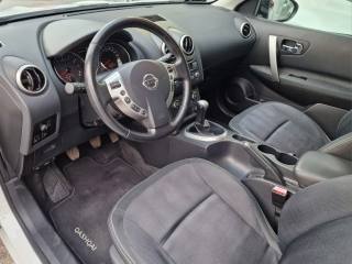 NISSAN Qashqai usata, con Controllo automatico clima