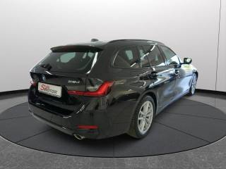 BMW 318 usata, con Leve al volante