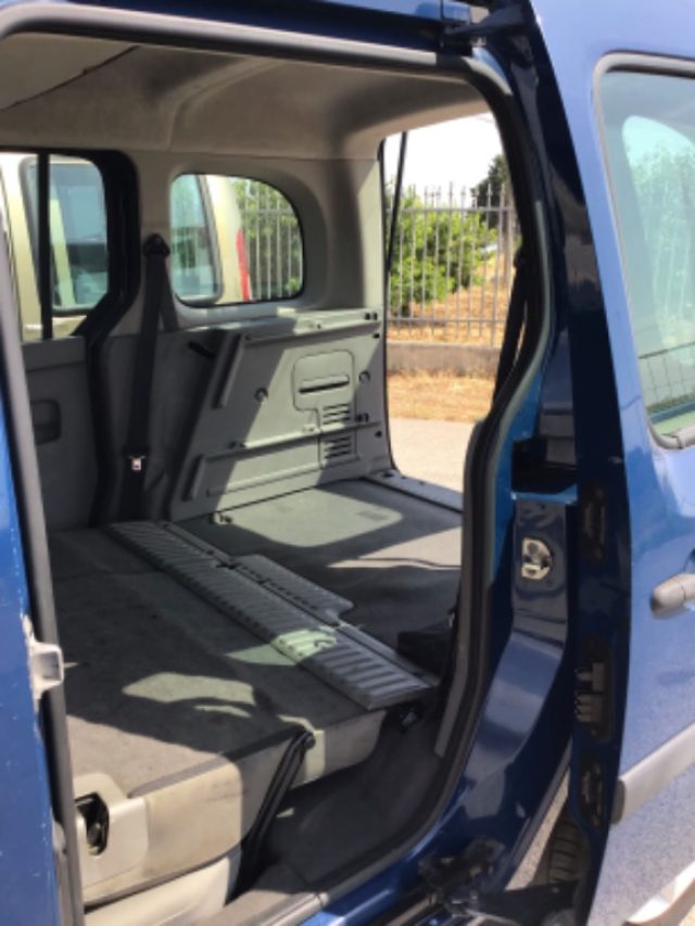RENAULT Kangoo usata, con Servosterzo