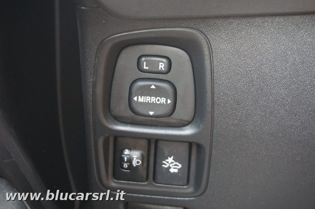 TOYOTA Aygo usata, con Airbag testa