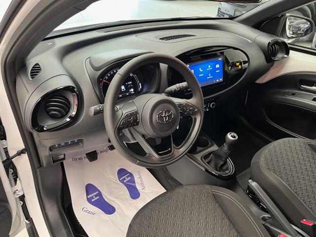 TOYOTA Aygo X usata, con Controllo automatico clima