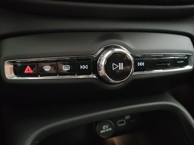 VOLVO XC40 usata, con Fari LED
