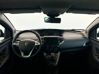 LANCIA Ypsilon usata, con ESP