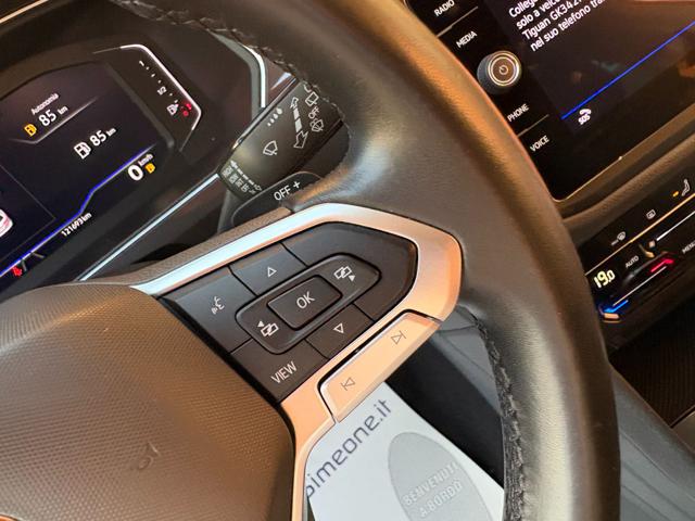 VOLKSWAGEN Tiguan usata, con USB