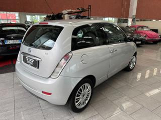 LANCIA Ypsilon usata, con USB