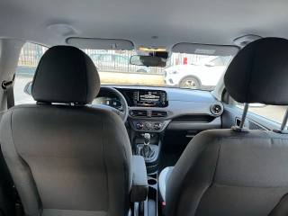 HYUNDAI i10 usata 28