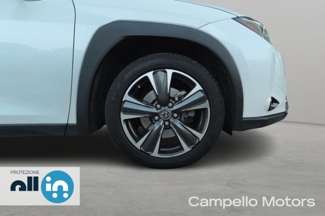 LEXUS UX 250h usata 21