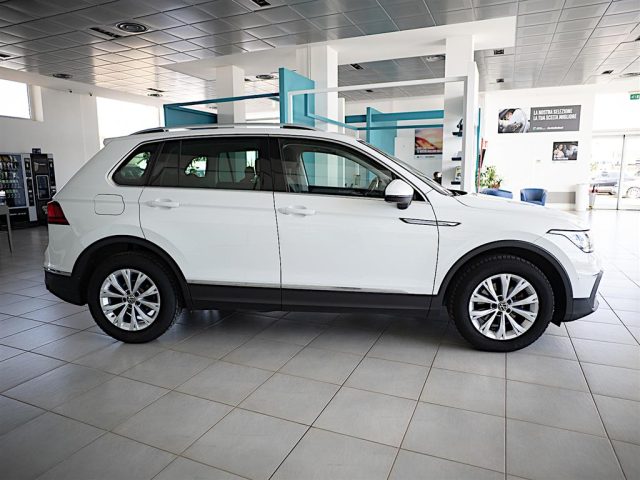 VOLKSWAGEN Tiguan usata, con Climatizzatore