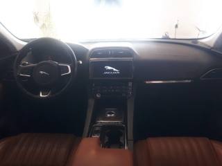 JAGUAR F-Pace usata, con Boardcomputer