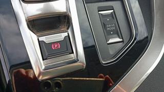 PEUGEOT 3008 usata, con Telecamera per parcheggio assistito