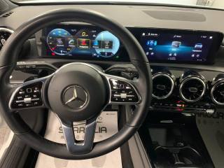 MERCEDES-BENZ A 180 usata, con Luci diurne LED