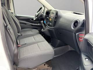 MERCEDES-BENZ Vito usata 8