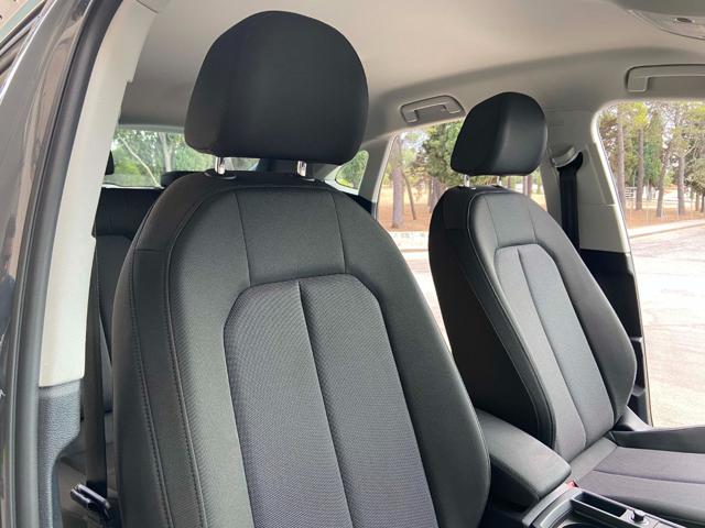 AUDI Q3 usata, con Sensori di parcheggio posteriori