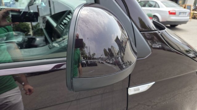 VOLKSWAGEN Caravelle usata, con Climatizzatore