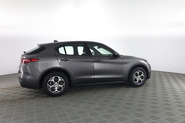 ALFA ROMEO Stelvio usata 2