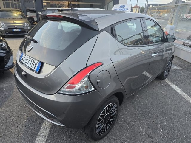 LANCIA Ypsilon usata, con Controllo trazione