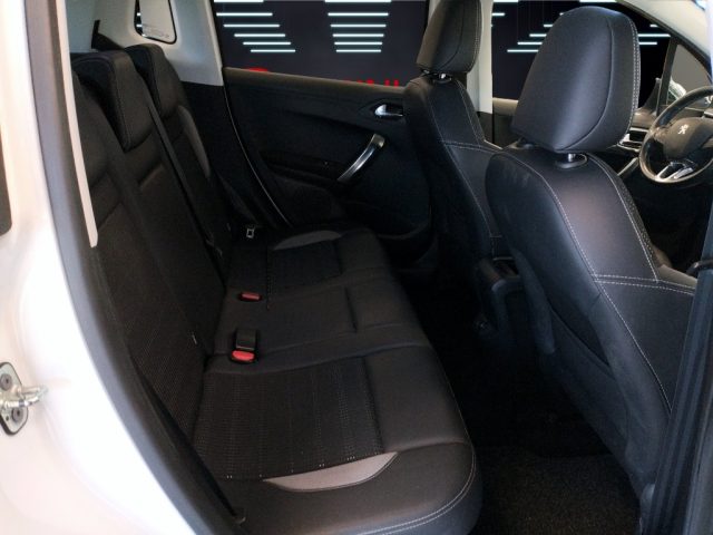 PEUGEOT 2008 usata 15