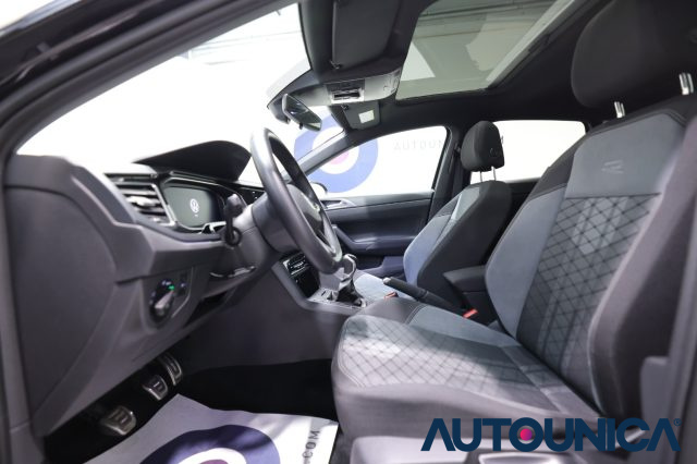 VOLKSWAGEN Taigo usata, con Touch screen