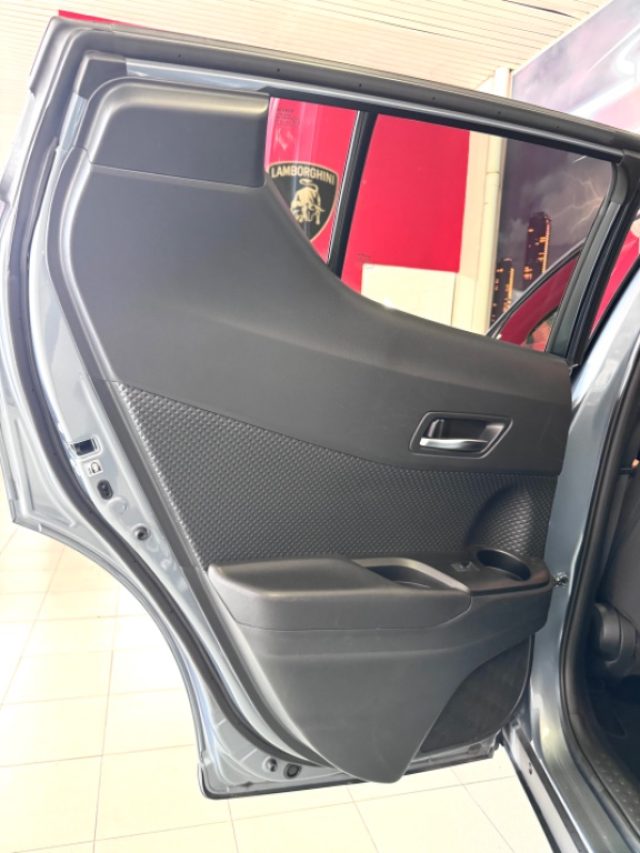TOYOTA C-HR usata, con Servosterzo