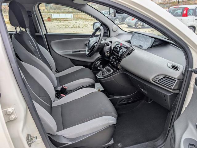 LANCIA Ypsilon usata, con Boardcomputer