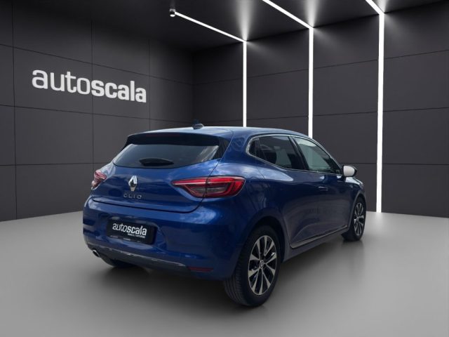 RENAULT Clio usata, con Alzacristalli elettrici