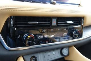 NISSAN X-Trail usata, con Climatizzatore