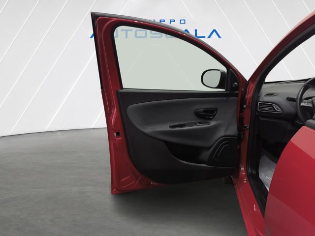 LANCIA Ypsilon usata, con Chiusura centralizzata