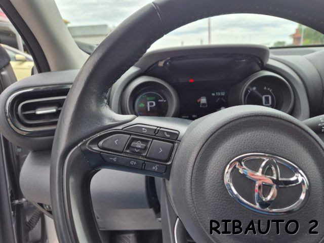 TOYOTA Yaris usata, con Cruise Control