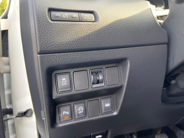 NISSAN Qashqai usata, con Climatizzatore