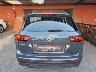 VOLKSWAGEN Tiguan usata, con Boardcomputer