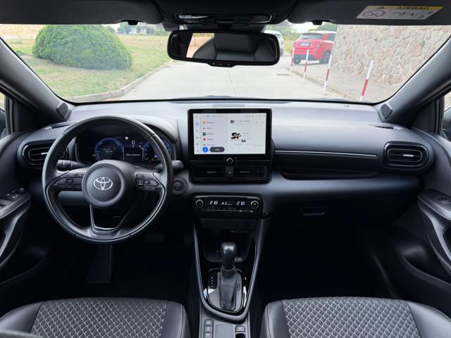 TOYOTA Yaris usata, con Fendinebbia