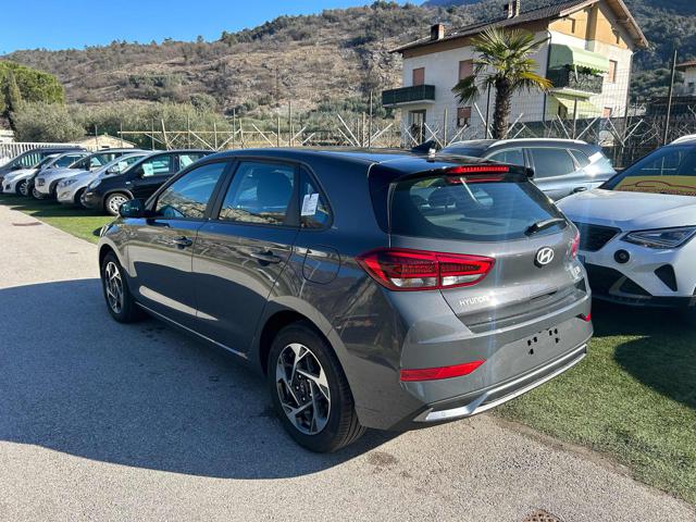 HYUNDAI i30 usata, con Airbag laterali