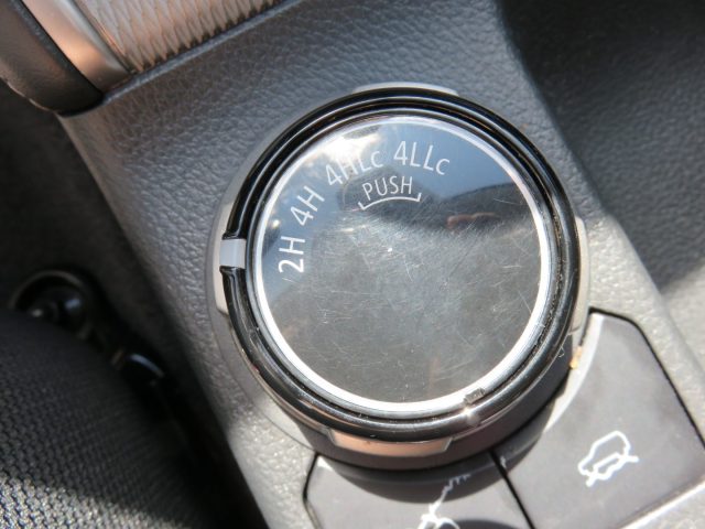 MITSUBISHI L200 usata, con Chiusura centralizzata