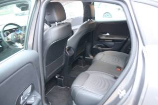 MERCEDES-BENZ GLA 200 usata, con Fendinebbia