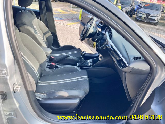 OPEL Corsa usata, con Autoradio