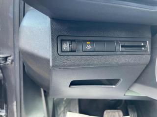 PEUGEOT 3008 usata, con Volante multifunzione