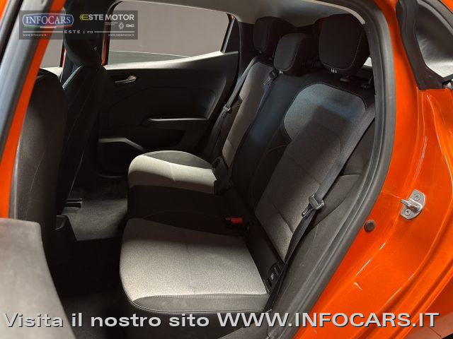 RENAULT Clio usata, con Boardcomputer
