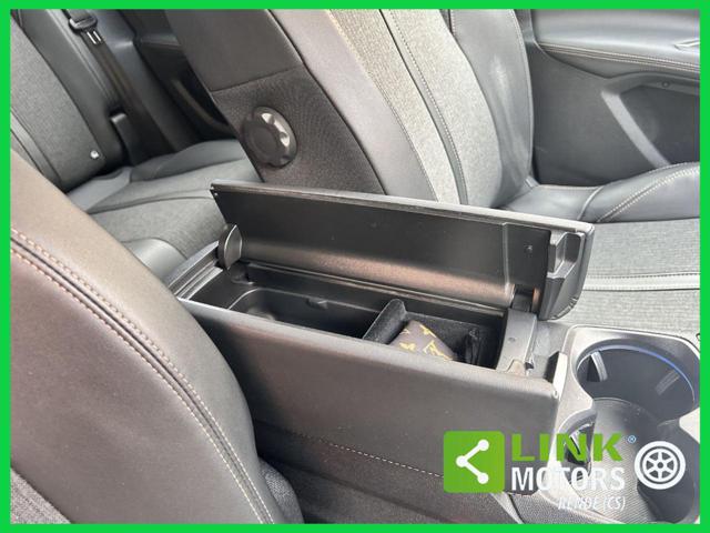 PEUGEOT 3008 usata, con Isofix