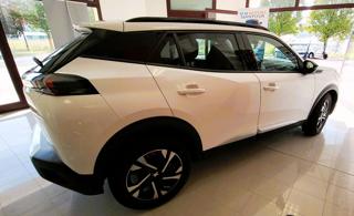 PEUGEOT 2008 usata, con Autoradio