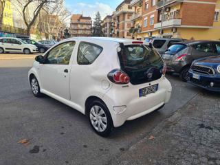 TOYOTA Aygo usata, con Autoradio