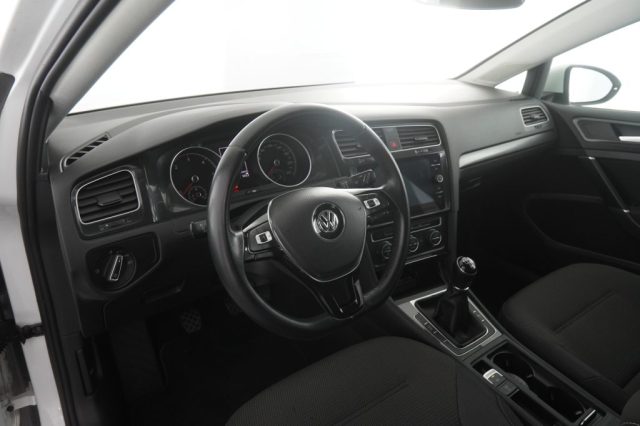 VOLKSWAGEN Golf usata 1