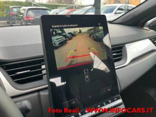 RENAULT Captur usata, con Volante in pelle