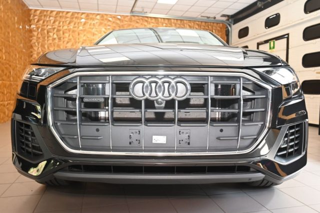 AUDI Q8 usata 90