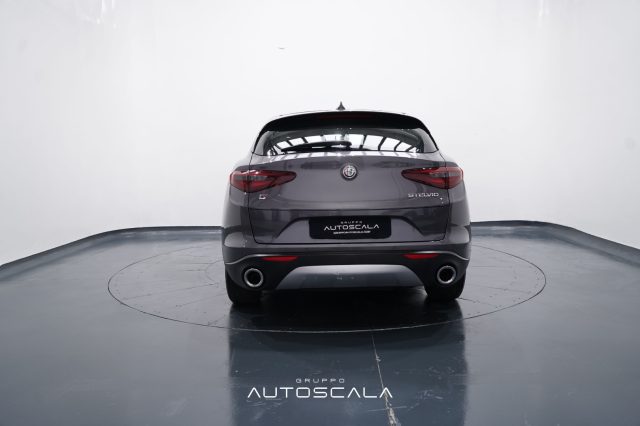 ALFA ROMEO Stelvio usata, con Alzacristalli elettrici