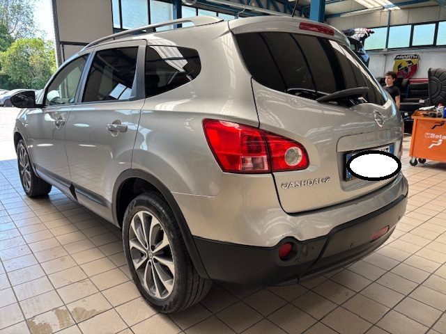 NISSAN Qashqai+2 usata, con Chiusura centralizzata