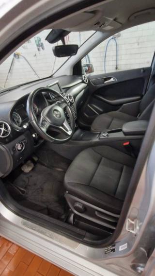 MERCEDES-BENZ B 180 usata, con Servosterzo