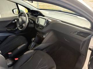 PEUGEOT 208 usata, con Cerchi in lega